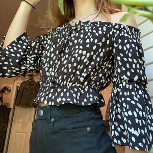 Black n white print peasant top off the shoulder